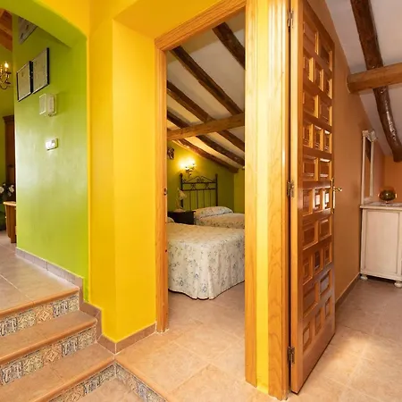 La Laguna Y La Buhardilla De La Lagu *