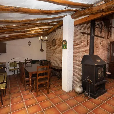 Casa rural La Laguna Y La Buhardilla De La Laguna Gallocanta