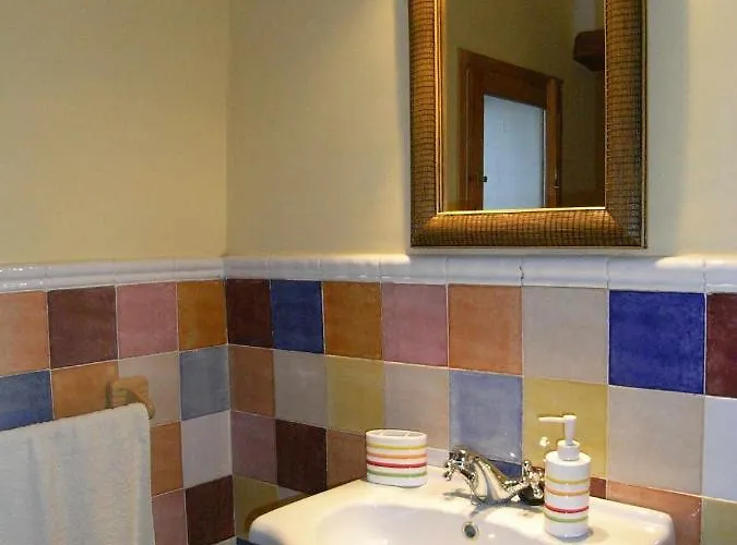 La Laguna Y La Buhardilla De La Lagu *