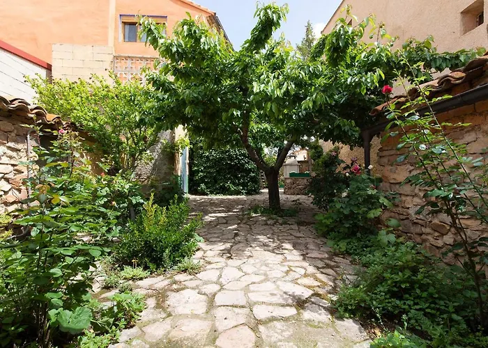 La Laguna Y La Buhardilla De La Lagu *